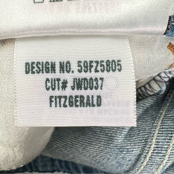 Joe's light wash distressed boot cut leg Fitzgerald jeans size 30 B107 - Picture 4 of 5